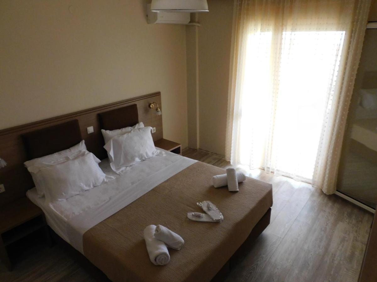 Hotel Maria Посиди Екстериор снимка